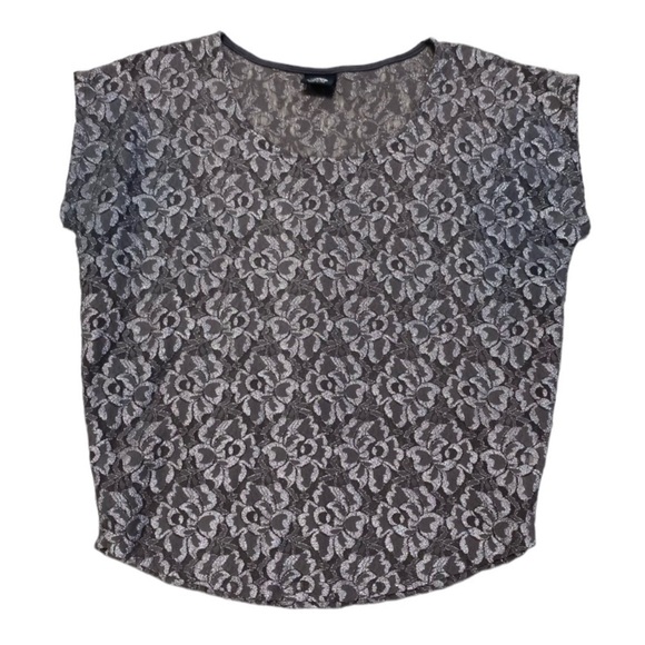 Bobeau Top Shirt Pewter Metallic Floral Lace Short Sleeve Size Small - Picture 2 of 12